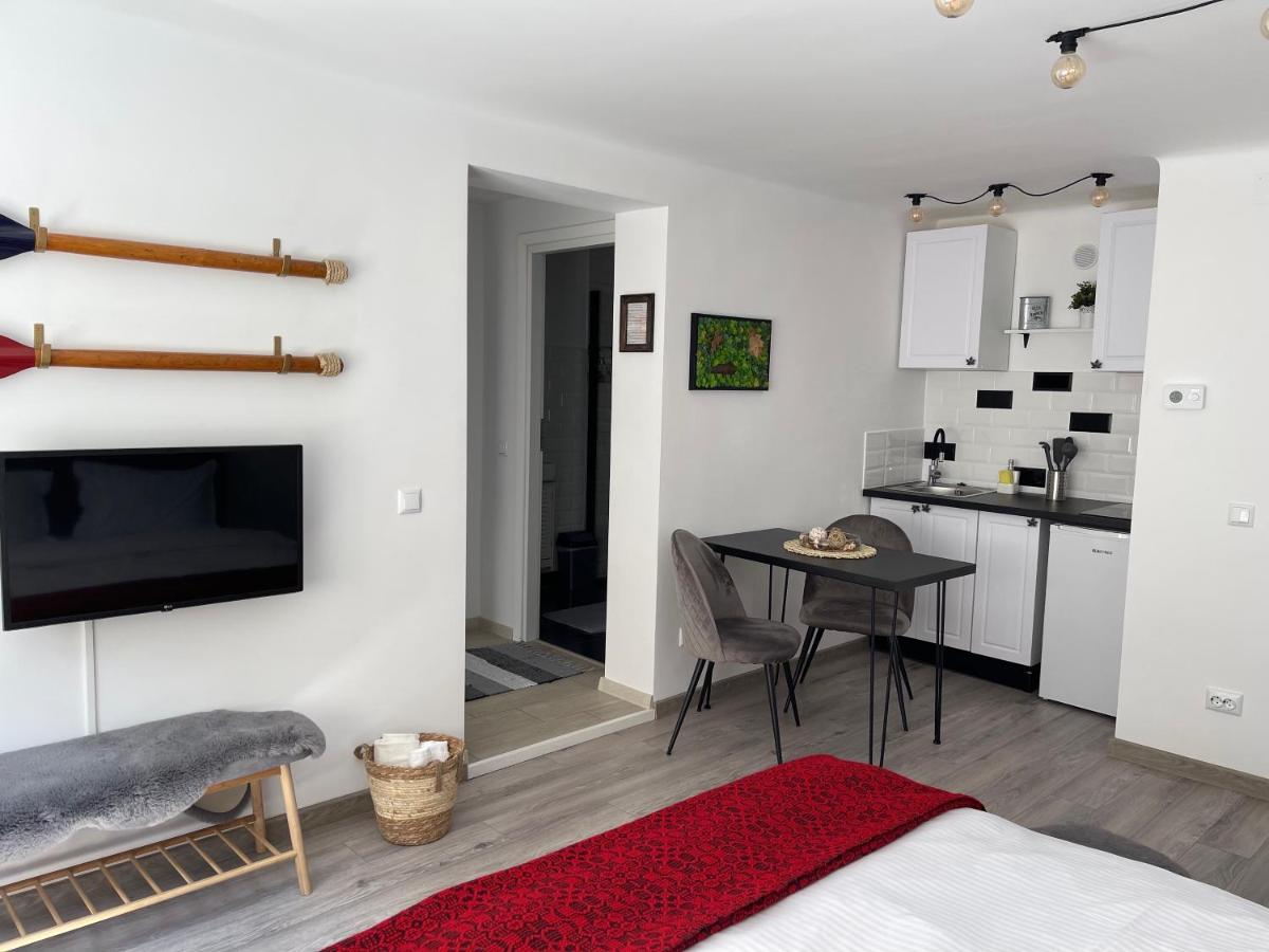 Maple Lodge Braşov Buitenkant foto